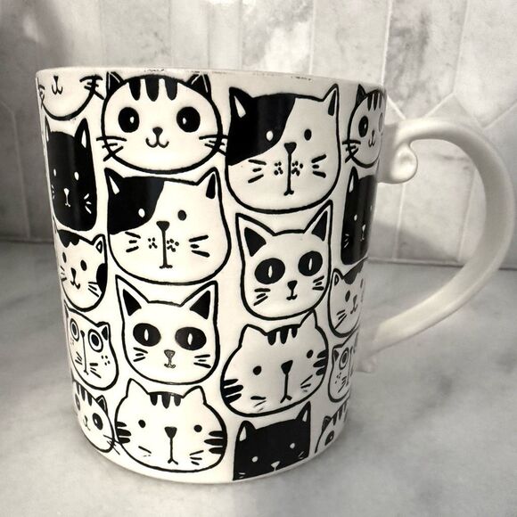 NWOT Spectrum Designz Ceramic Cats Face Print Black White Cup Mug XL 4.5" Tall - Picture 2 of 5